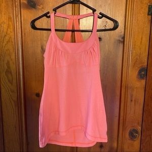 Lululemon Scoop Me Up Tank- Peach/Coral- Size 6